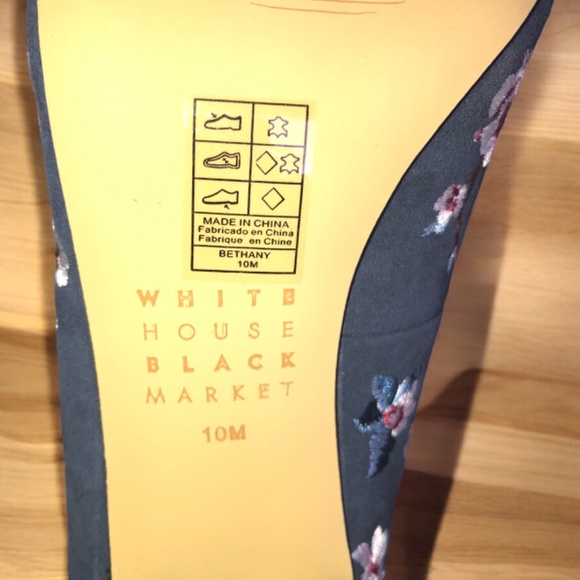 WHBM Bethany Embroidered Suede Block Heels size 10 - Picture 8 of 9